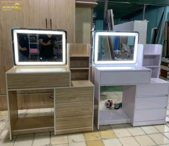 BÀN NHỰA TRANG ĐIỂM TD006